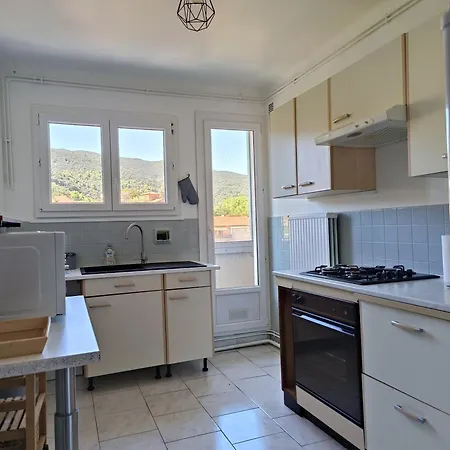2 Avec Balcon, Garage Et Parking - Proche Des Thermes Apartment