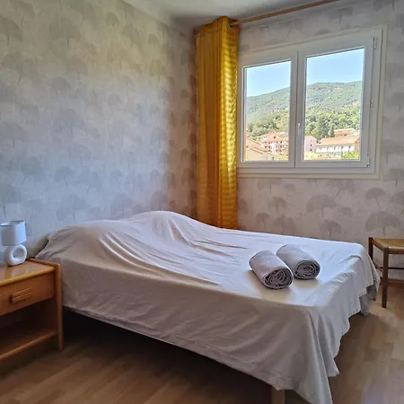 2 Avec Balcon, Garage Et Parking - Proche Des Thermes